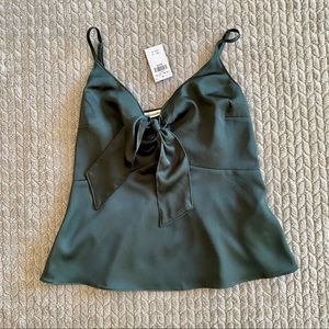 Abercrombie Tank-top silky material Emerald green color. Medium. Tags still on.